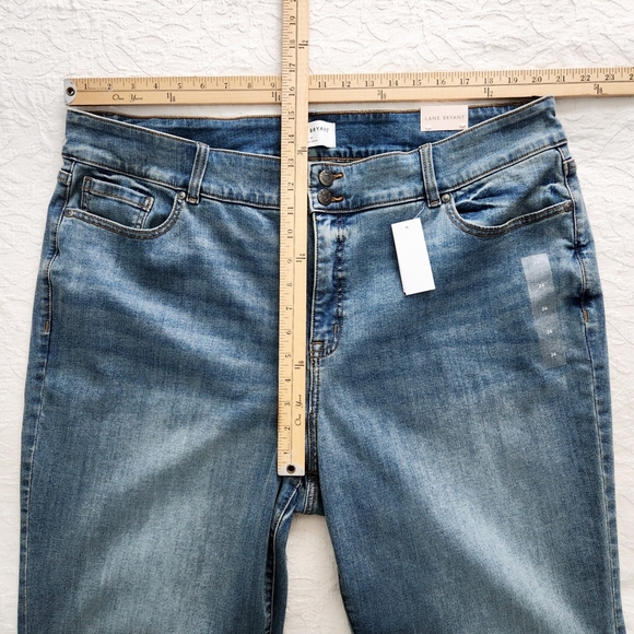 Lane Bryant NWT Straight Leg High-Rise Tighter Tummy Jeans Flex Waistband, Sz 24 - Picture 11 of 16